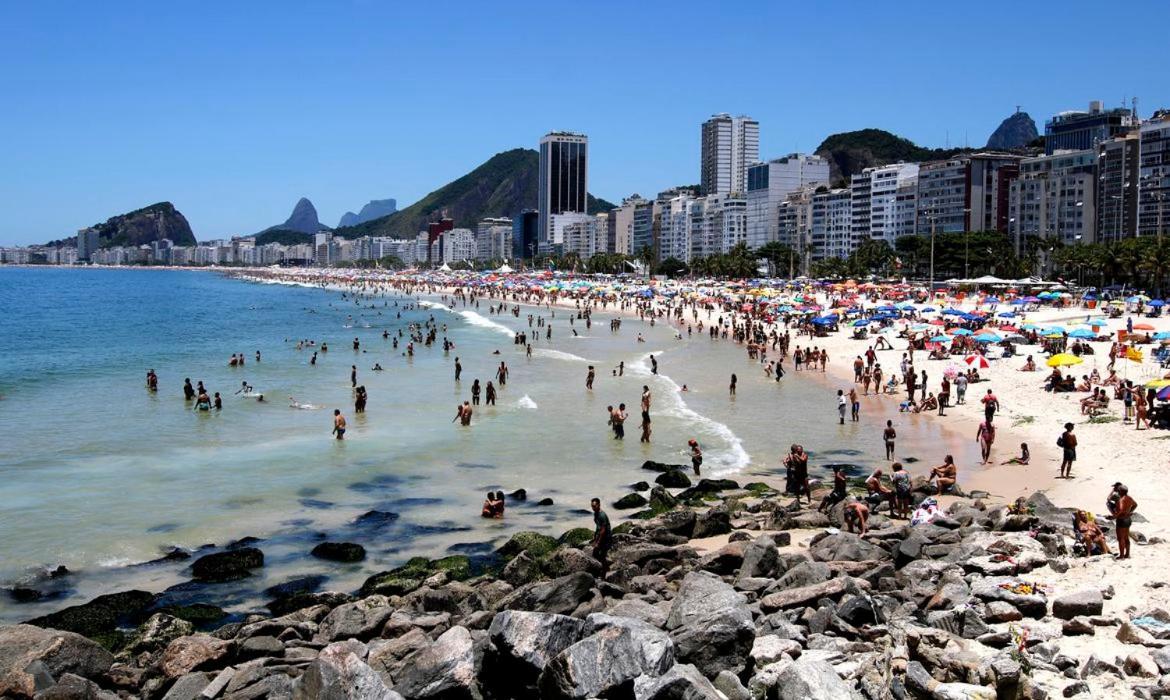 Apartment Apartamento Para Temporada Em Copacabana, Perto Da Praia *