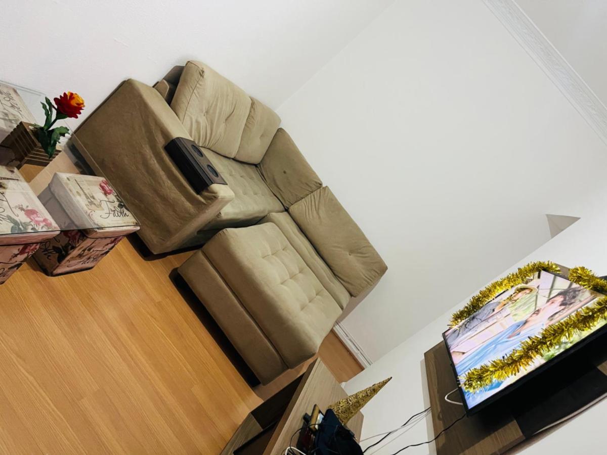 Apartamento Para Temporada Em Copacabana, Perto Da Praia *
