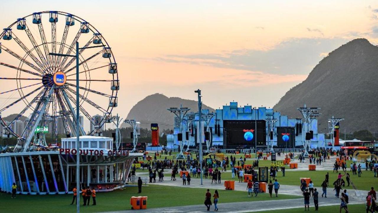 Apartamento Para Temporada Em Copacabana, Perto Da Praia Apartment