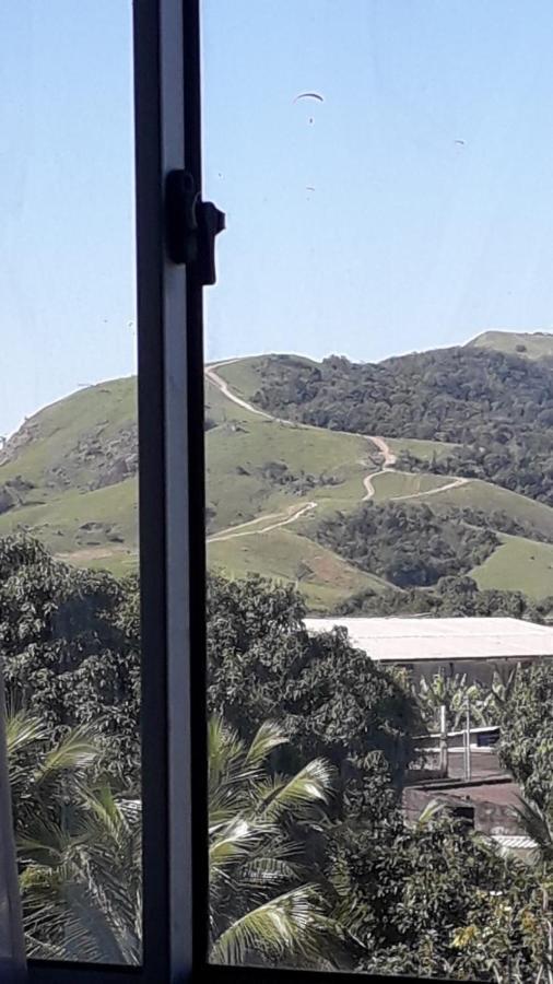Espaço Do Adilson é Aconchegante E Familiar. Apartamento