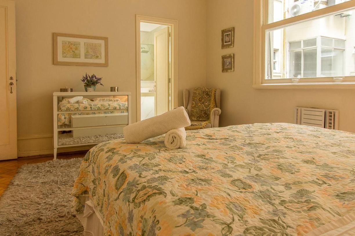 Apartamento Amplo, Exclusivo E Proximo Ao Mar De Copacabana Rio de Janeiro