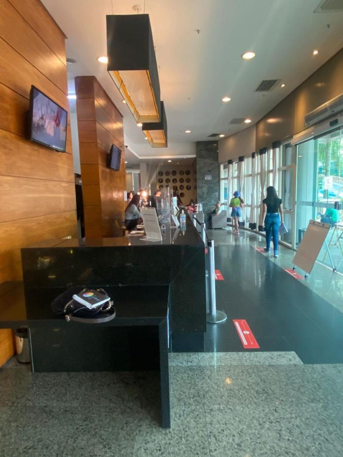 Apartment Barra Da Tijuca - 508 - De Frente Para Maravilhosa Piscina - Estacionamento Gratuito - Academia Comphania Atletica - Balsa Para Praia Gratis - Microondas - Geladeira Grande - Recepcao 24Horas - Wi-Fi - Com Pia Rio de Janeiro