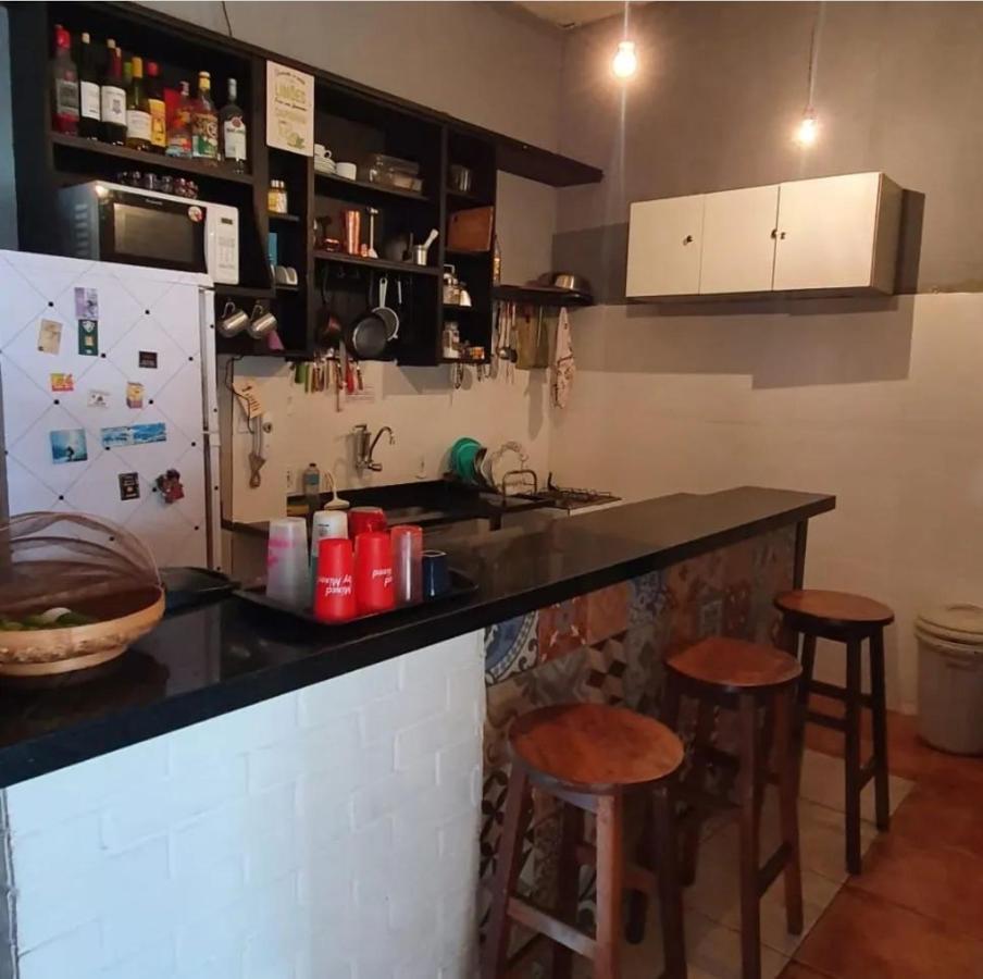 Hostel Locals House *