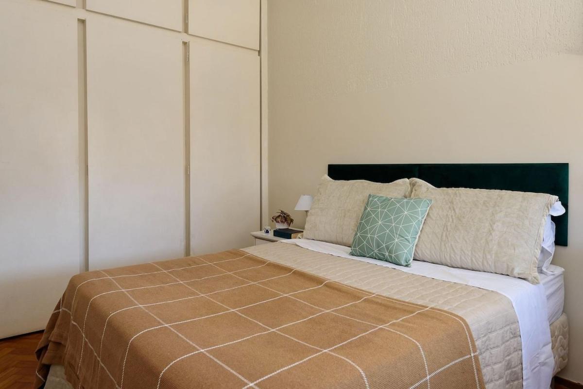 Apartment 3/4 No Leblon A 200 Metros Da Praia *
