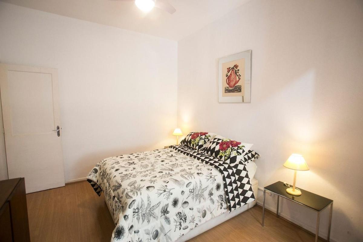 2 Quartos Em Copacabana 200 Metros Da Praia Apartment