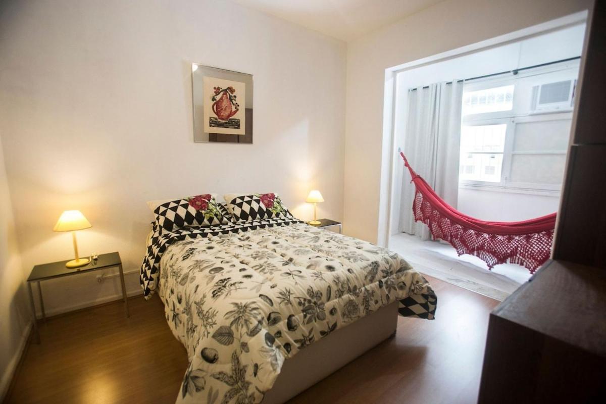 2 Quartos Em Copacabana 200 Metros Da Praia *