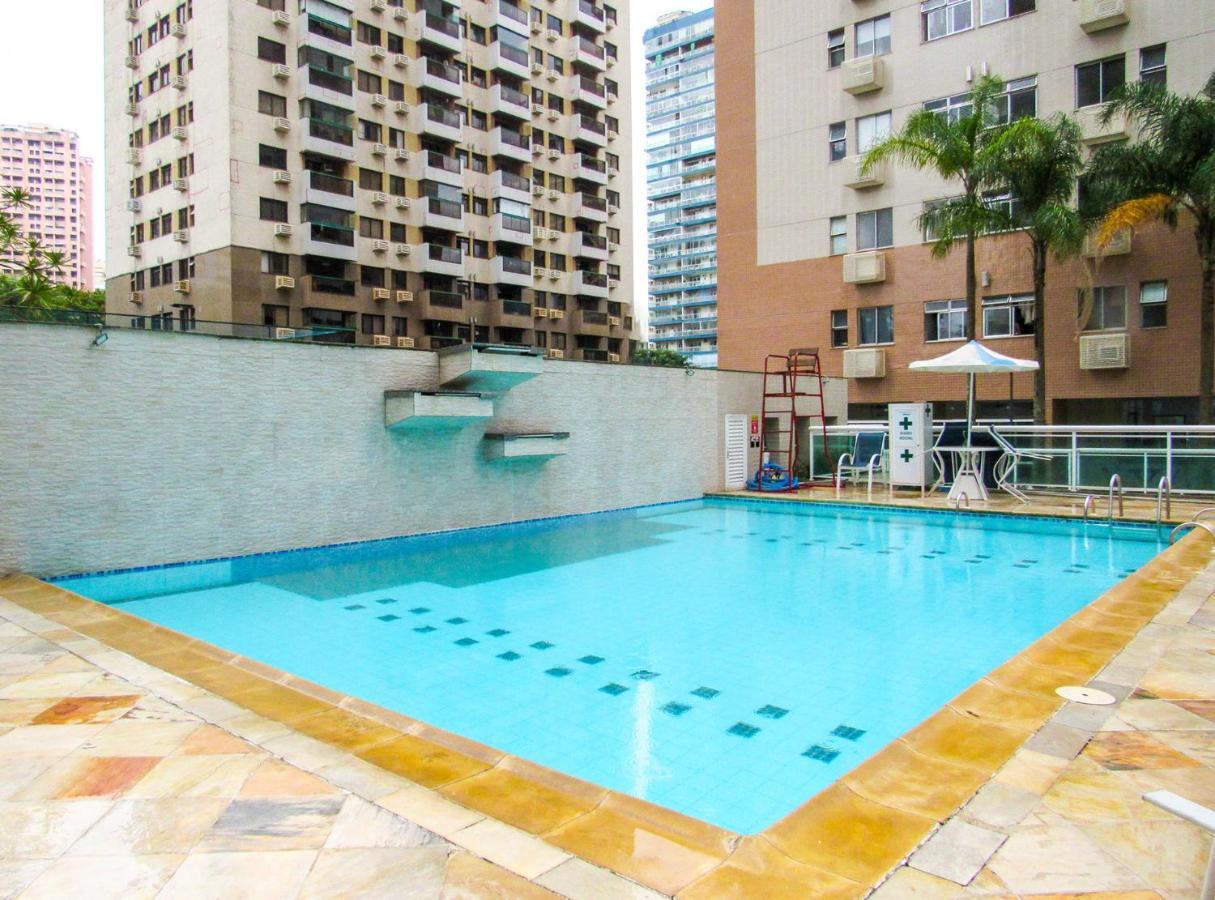 Apartamento Apto C Wifi A 7 Min Da Praia Da Barra Da Tijuca Rj *