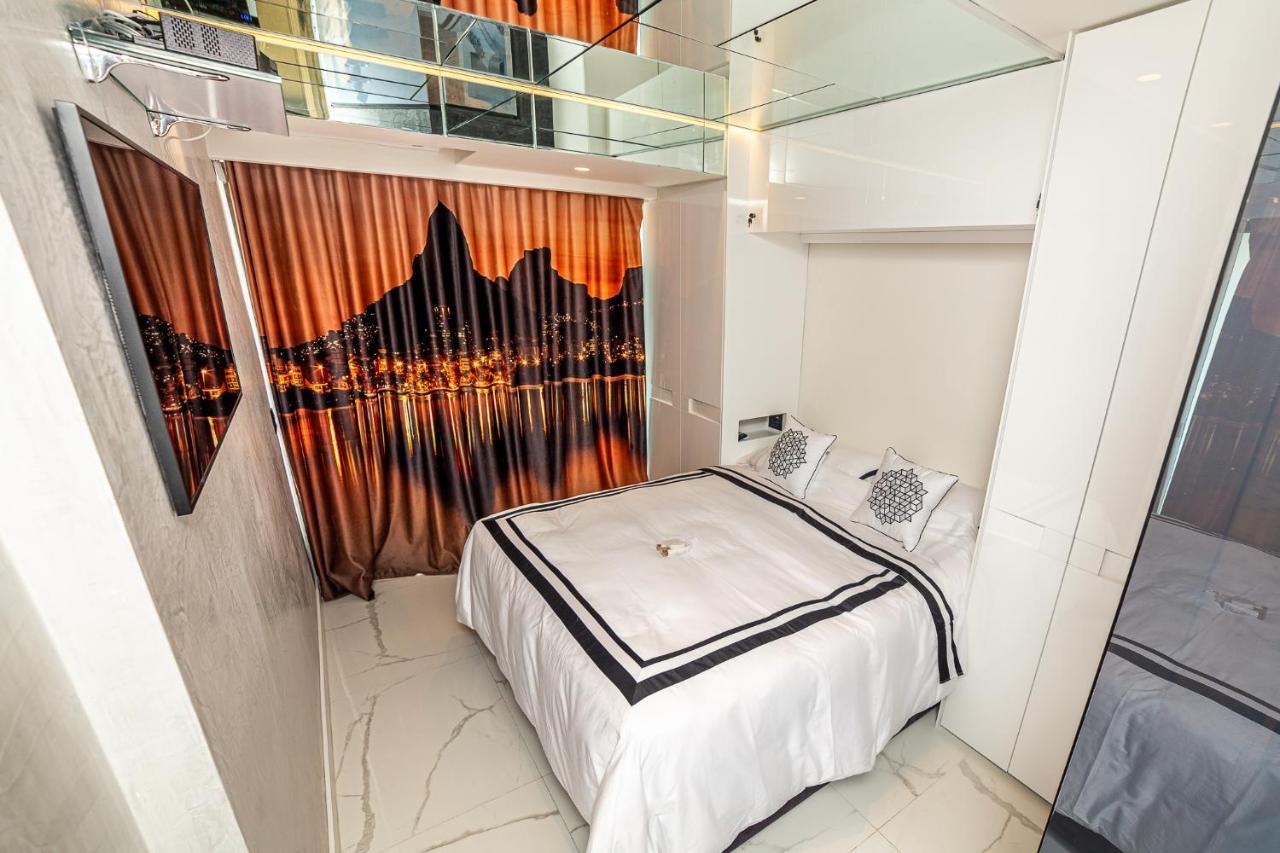 Joia Tiffany's Apartamento