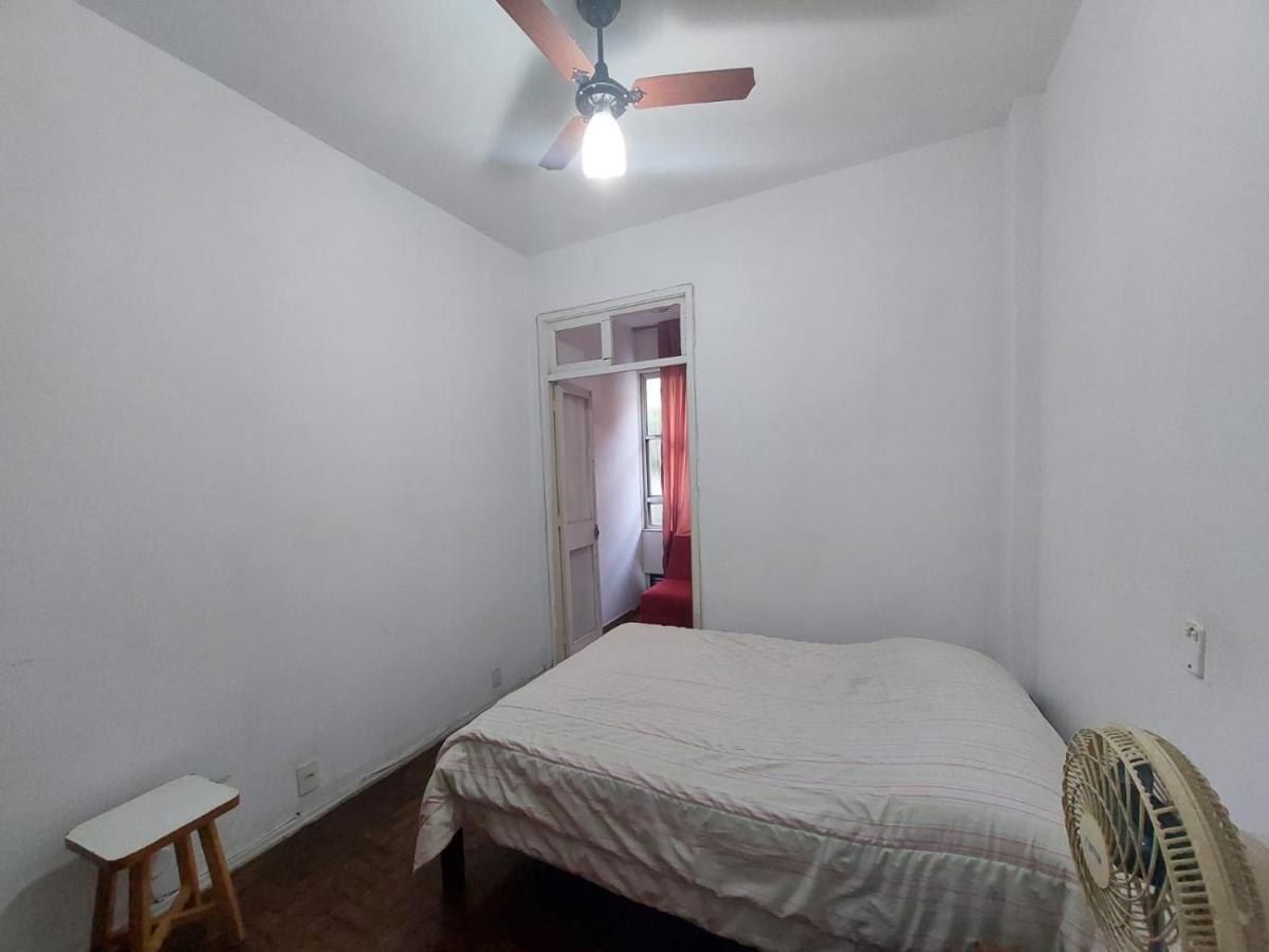 Apartamento In Copacabana Quadra Da 3 Quartos Lindos