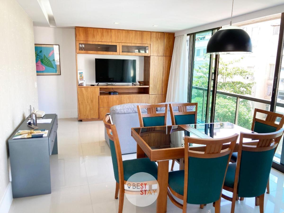 Tiffanys Premium Service Apartamento