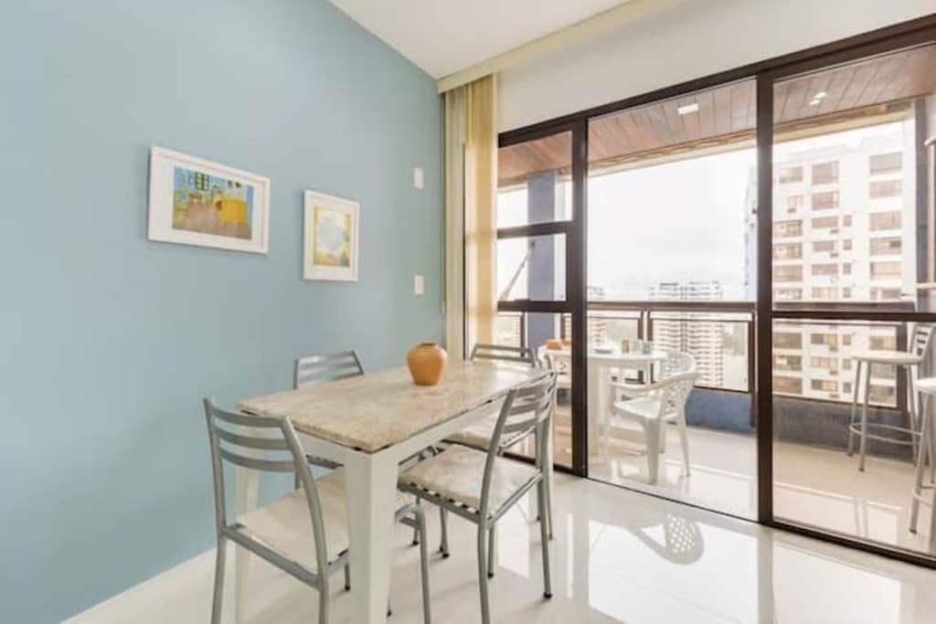 Apartamento Na Orla Da Da Barra Da Tijuca, *