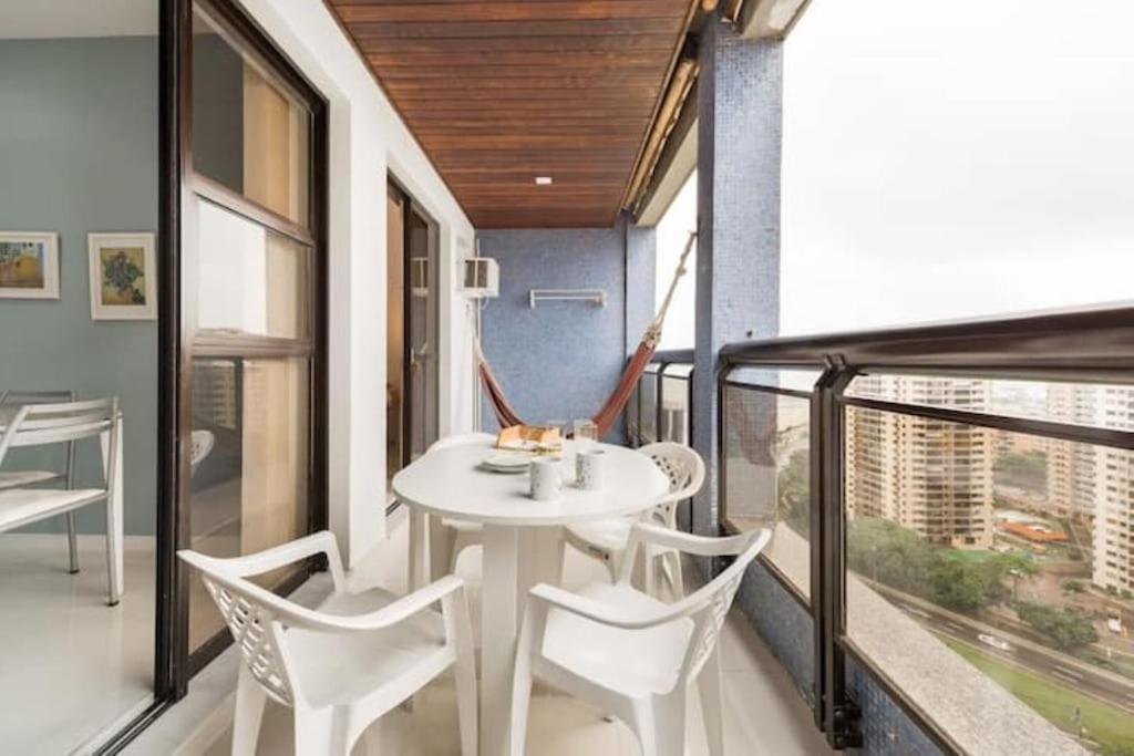 Na Orla Da Da Barra Da Tijuca, Apartamento *