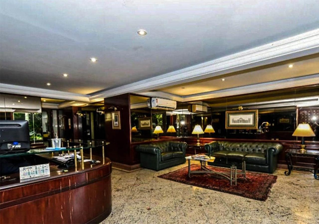 O Residencial Com Servicos Do Leblon Apartamento