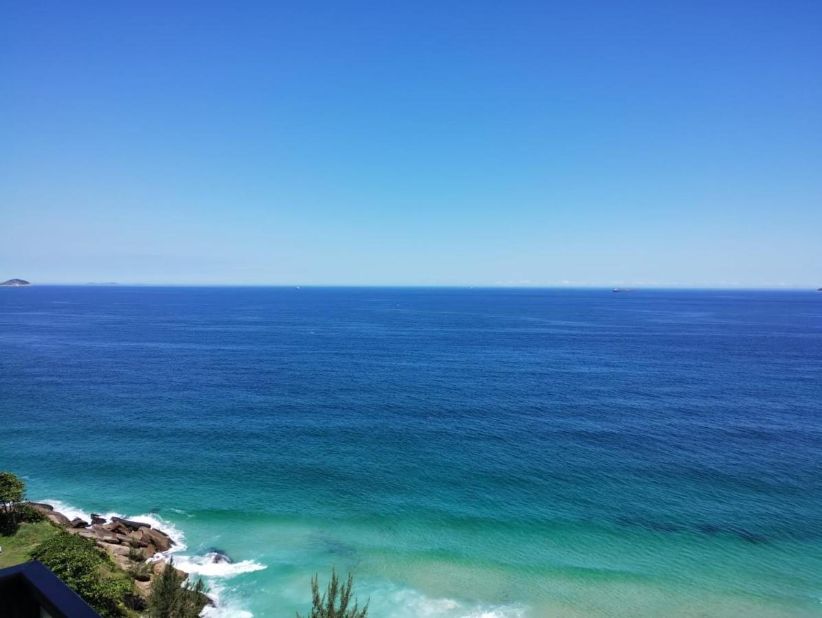 Perfect Views Location Apartment *