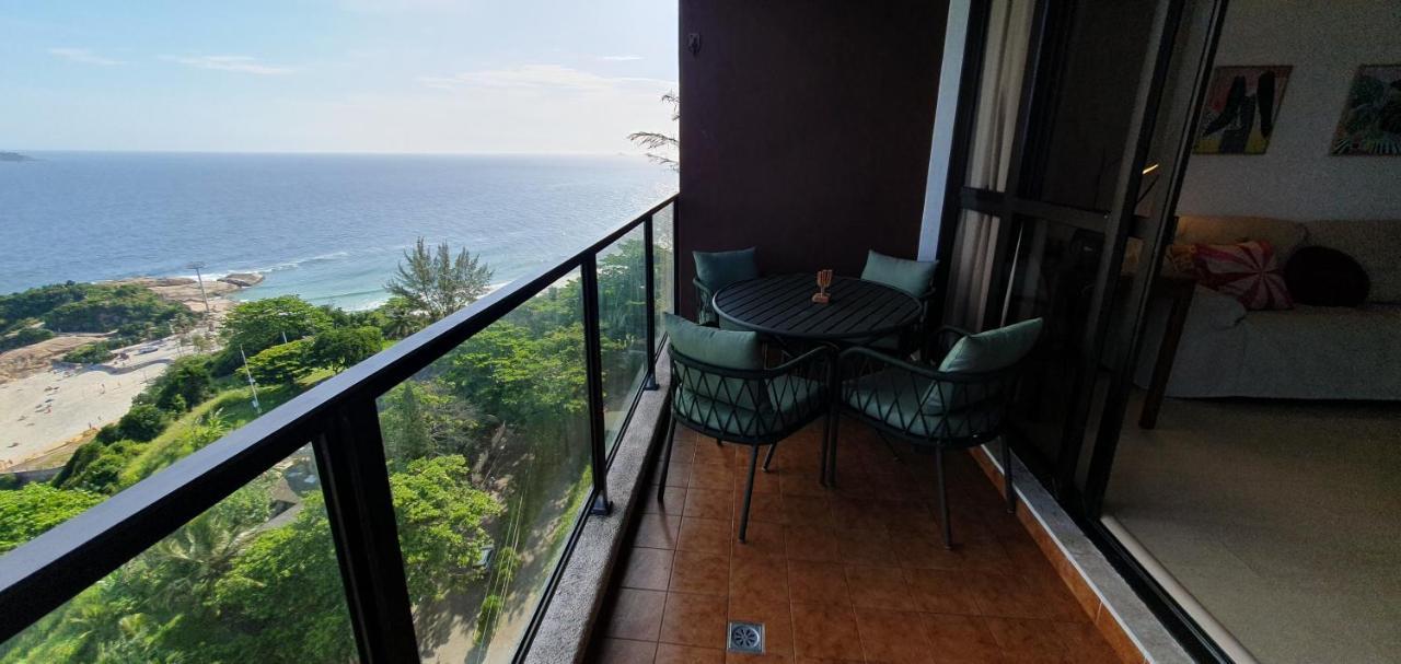 Perfect Views Location Apartment