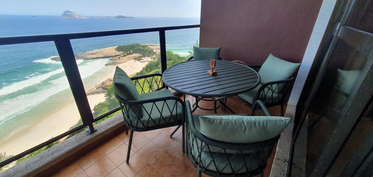 Perfect Views Location Apartment