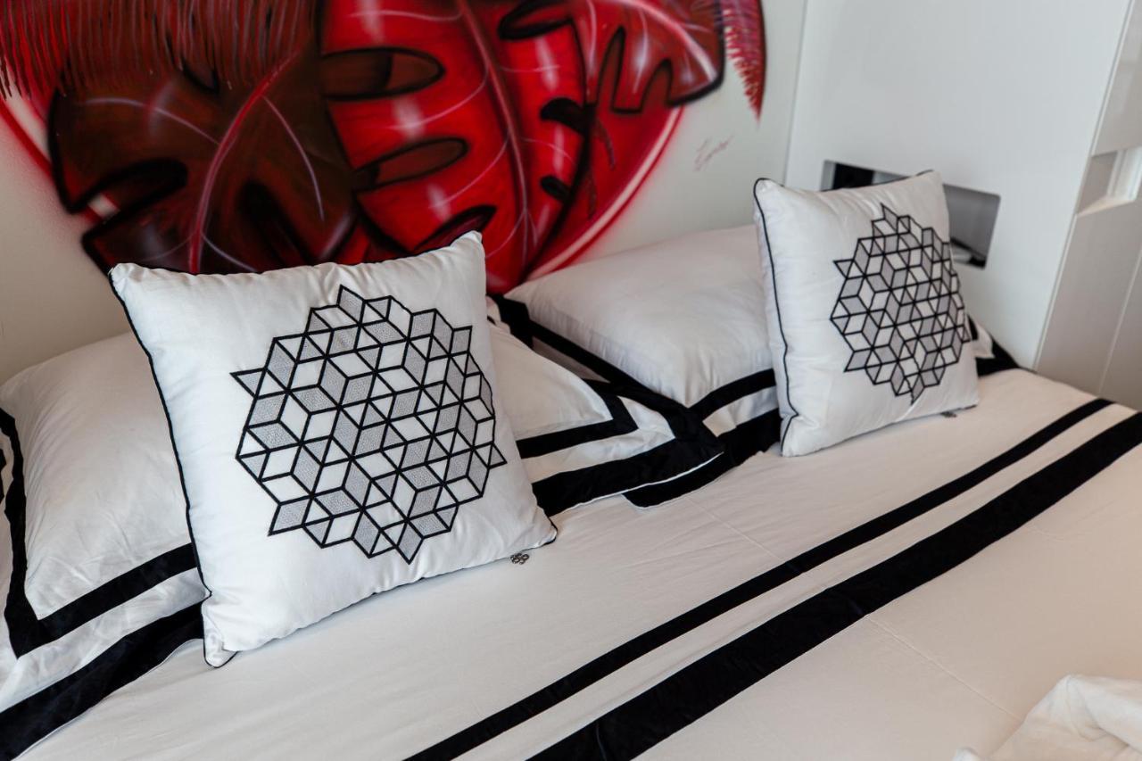 Joia Tiffany's Apartamento