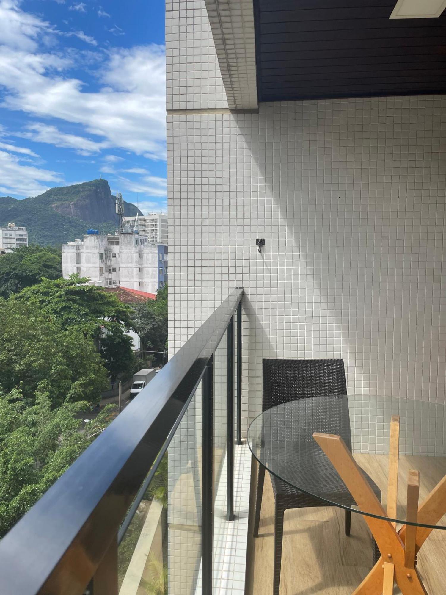 Duas E O Cristo Redentor Rio de Janeiro