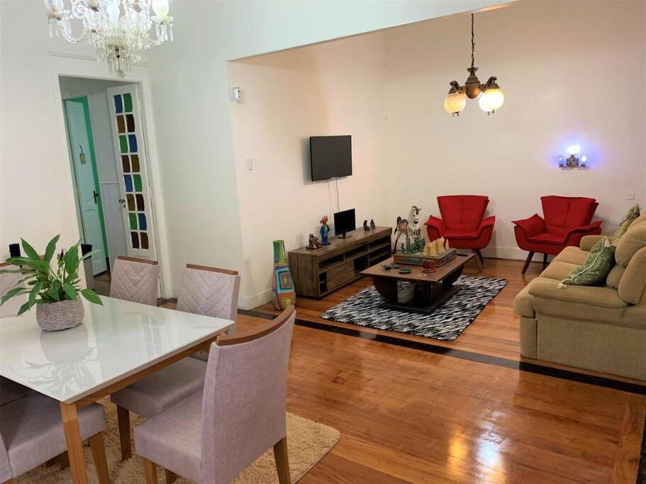 Quarto em Acomodações Particulares Casa Aurora Luz Do Amanhecer *