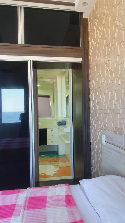 Excelente 3 Quartos Copacabana Frente Mar Com Vista Mar Da Sala E De Todos Os Quartos