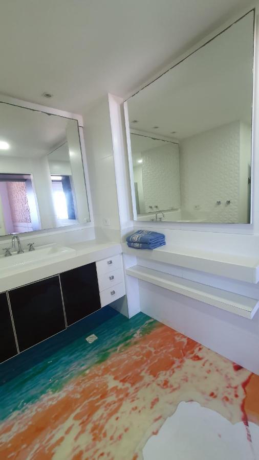 Excelente 3 Quartos Copacabana Frente Mar Com Vista Mar Da Sala E De Todos Os Quartos *