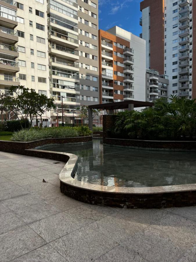 Lindo Na Barra Da Tijuca *