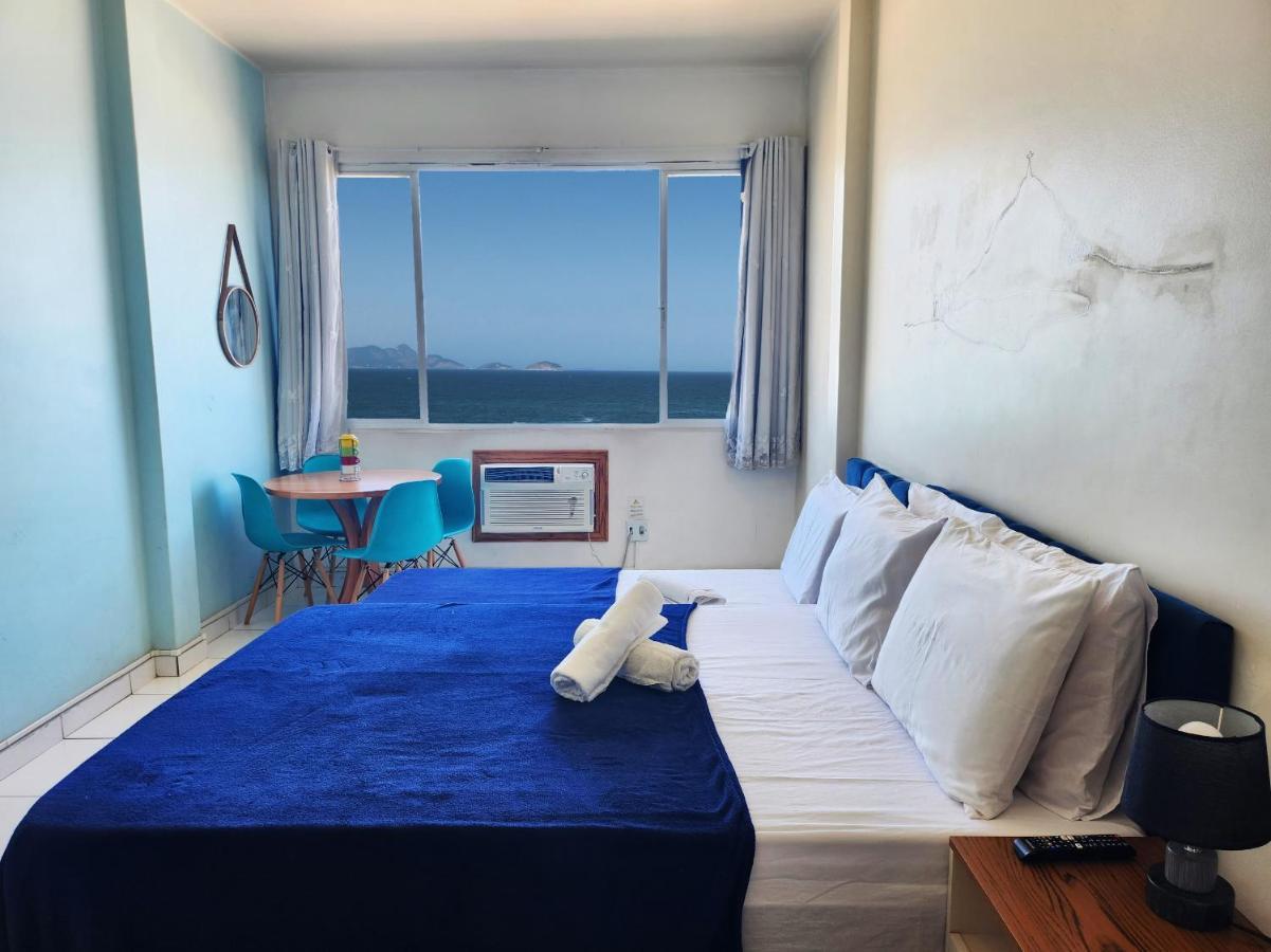 Apto Com Vista Total Da Praia De Copacabana Tc802 *