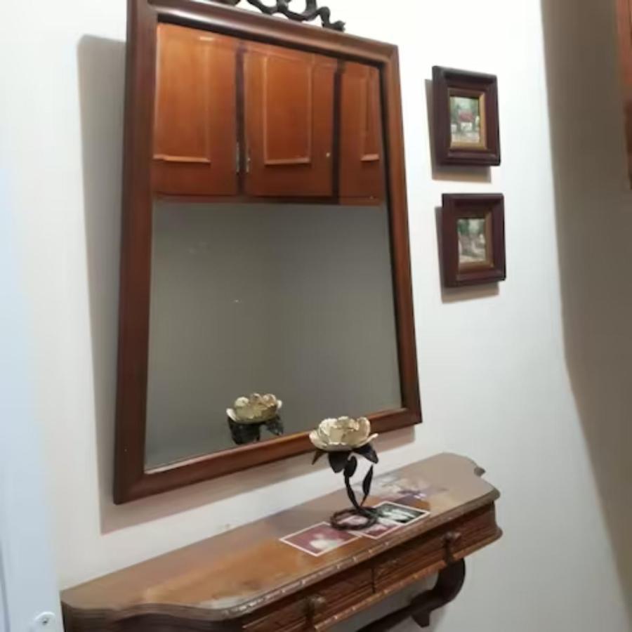 Em Casa De Em Botafogo, *