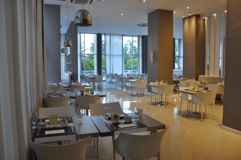 Stay Aparthotel *
