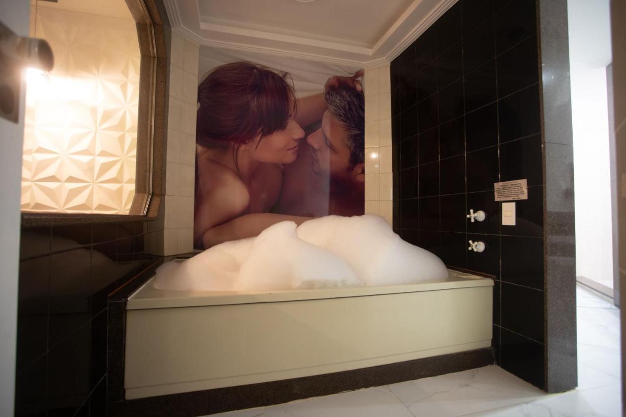 Hotel Show Adult Only 3*