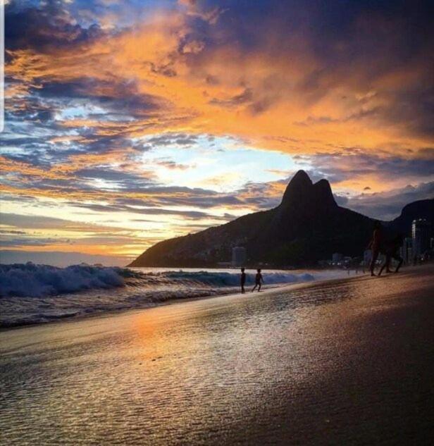 Ape Amplo Ipanema 300 M Da *