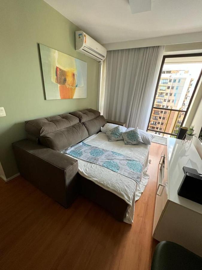 Flat No Leblon: Beachside Luxury With Daily Housekeeping Rio de Janeiro