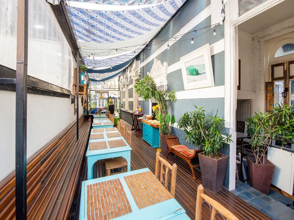 Pensão Casa Tuxi 2*