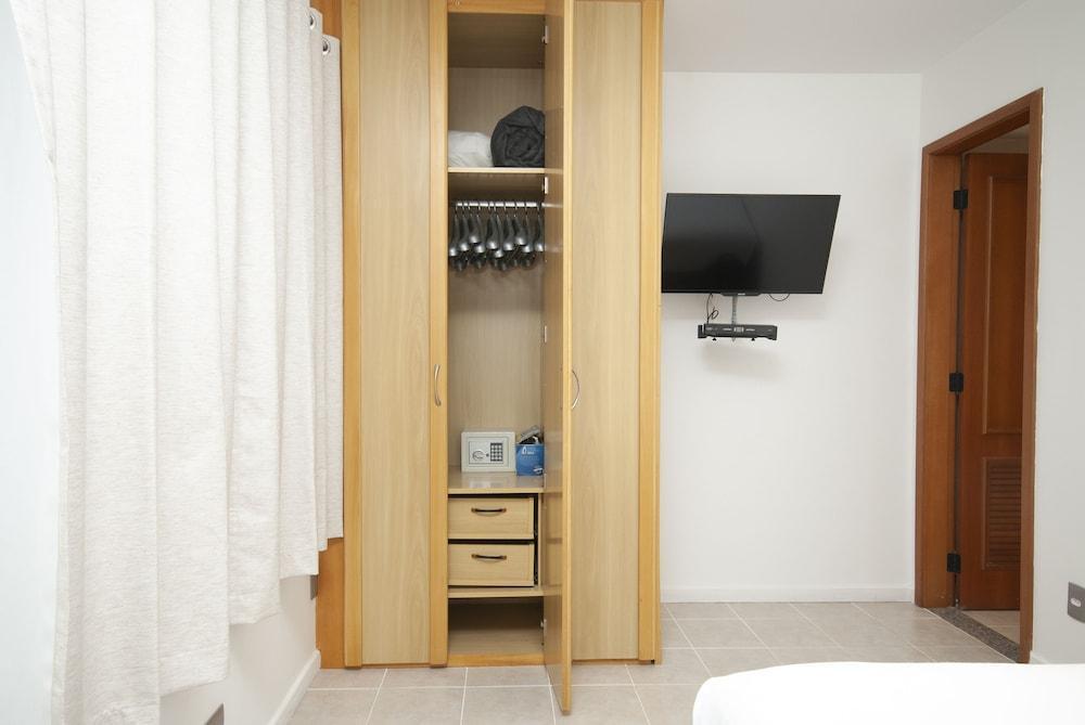 Aparthotel Anna Ipanema By Arena 3*