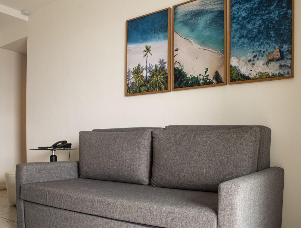 Aparthotel Anna Ipanema By Arena