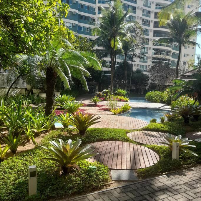 Excelente Apartamento P/ Temporada- Barra/ Regiao Olimpica Apartamento