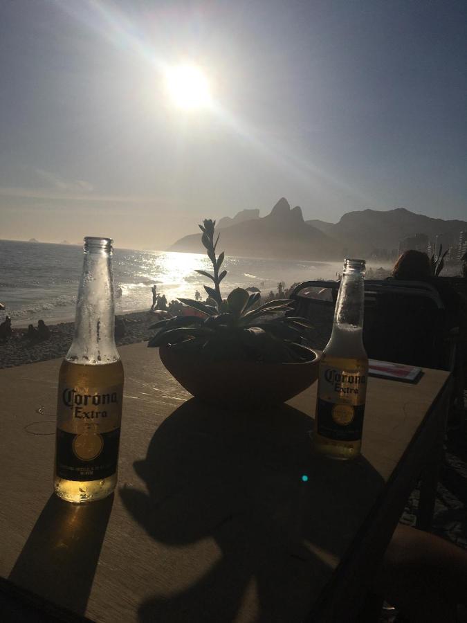Lindo Apto Beira-mar Em Frente A De Ipanema