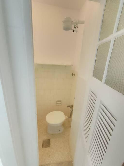 6 Minutos Praias Copacabana E Ipanema. Apartamento *