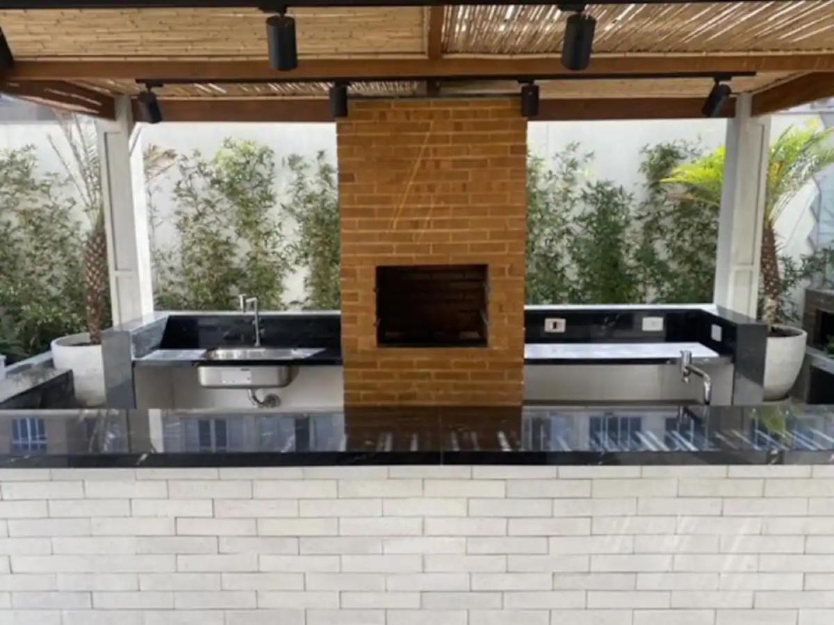 30 Secs To The Beach, 3 Balconies, 2 Bdrms Ensuite Apartamento *