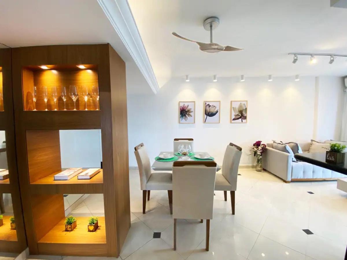 30 Secs To The Beach, 3 Balconies, 2 Bdrms Ensuite Rio de Janeiro