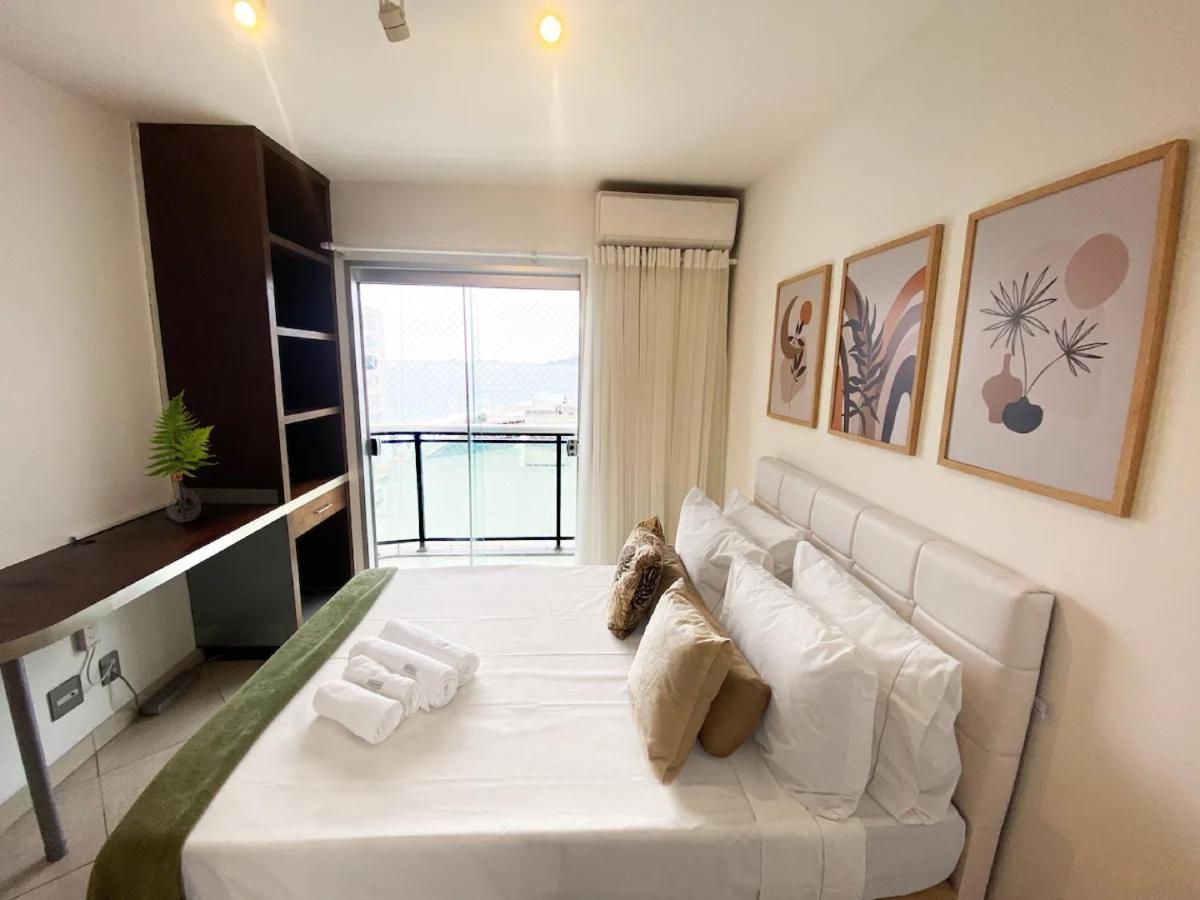 Apartamento 30 Secs To The Beach, 3 Balconies, 2 Bdrms Ensuite Rio de Janeiro