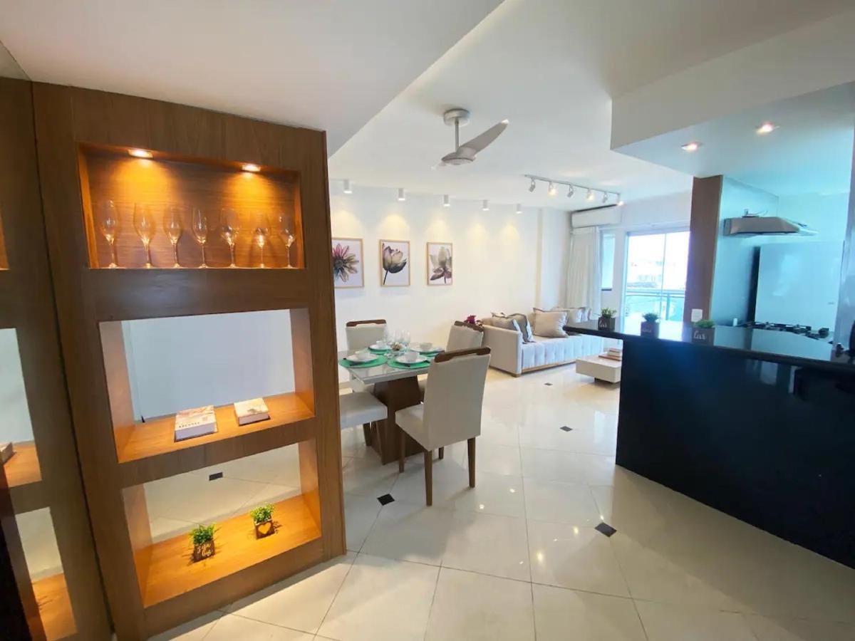 30 Secs To The Beach, 3 Balconies, 2 Bdrms Ensuite Apartamento *