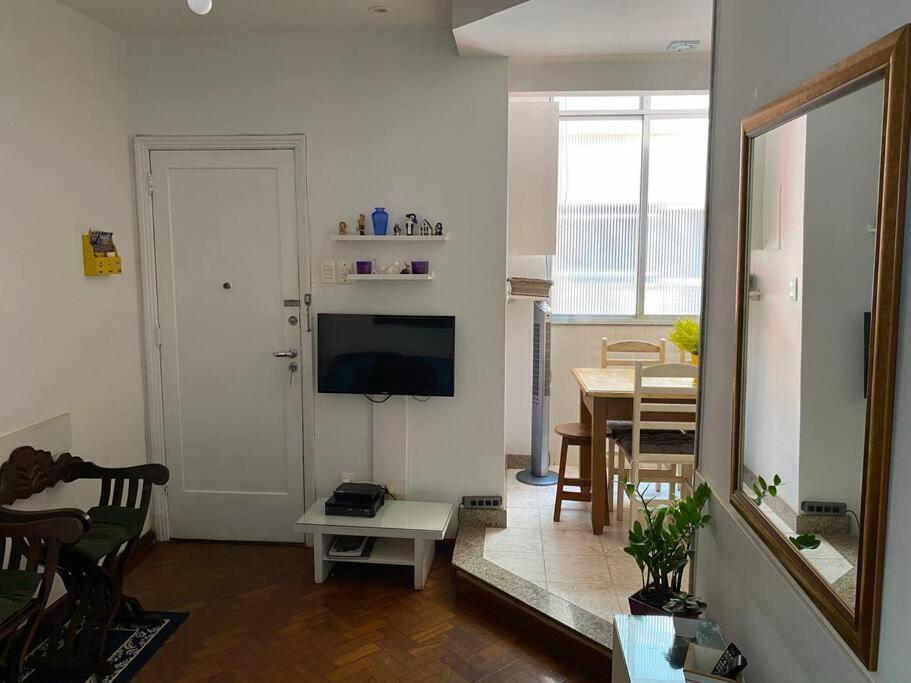 Apartment Charmoso Na Av. Atlantica, Copacabana *