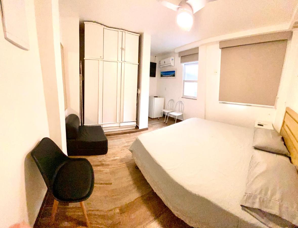 Xavier Da Silveira 40 * Rio de Janeiro