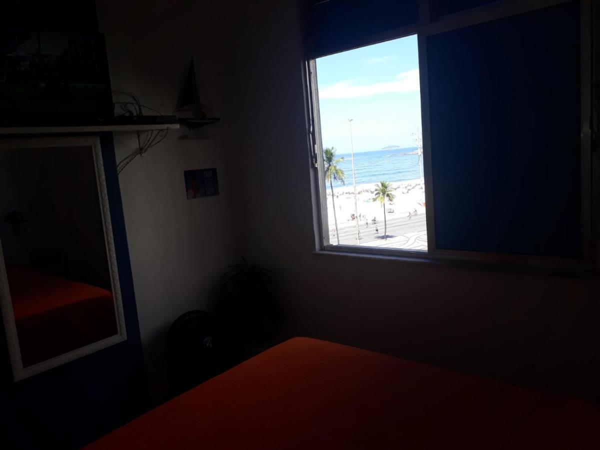 Copacabana Rio 14 *