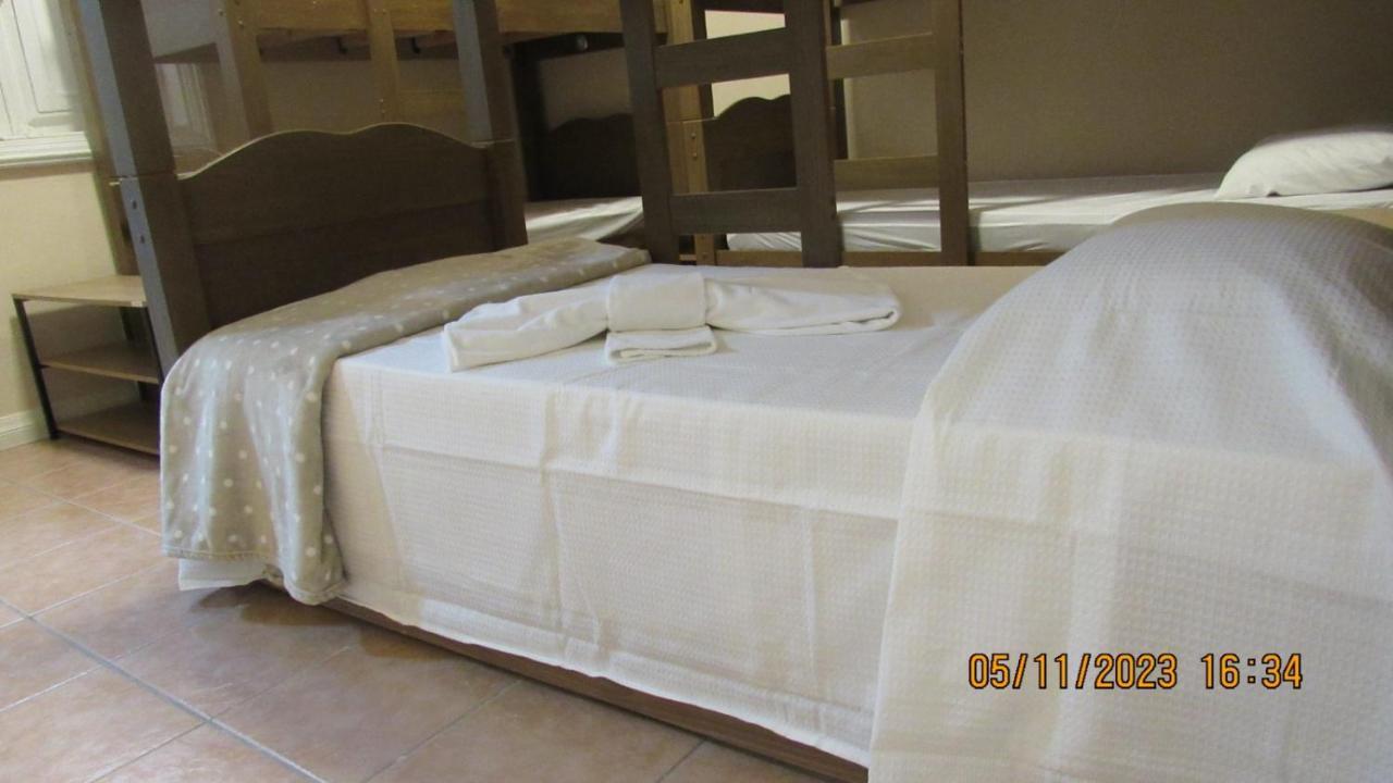 Albergue Casa Luzes Ivn *