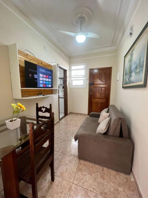A 3 Minutos Da C M 29 Ap704 Apartamento Rio de Janeiro