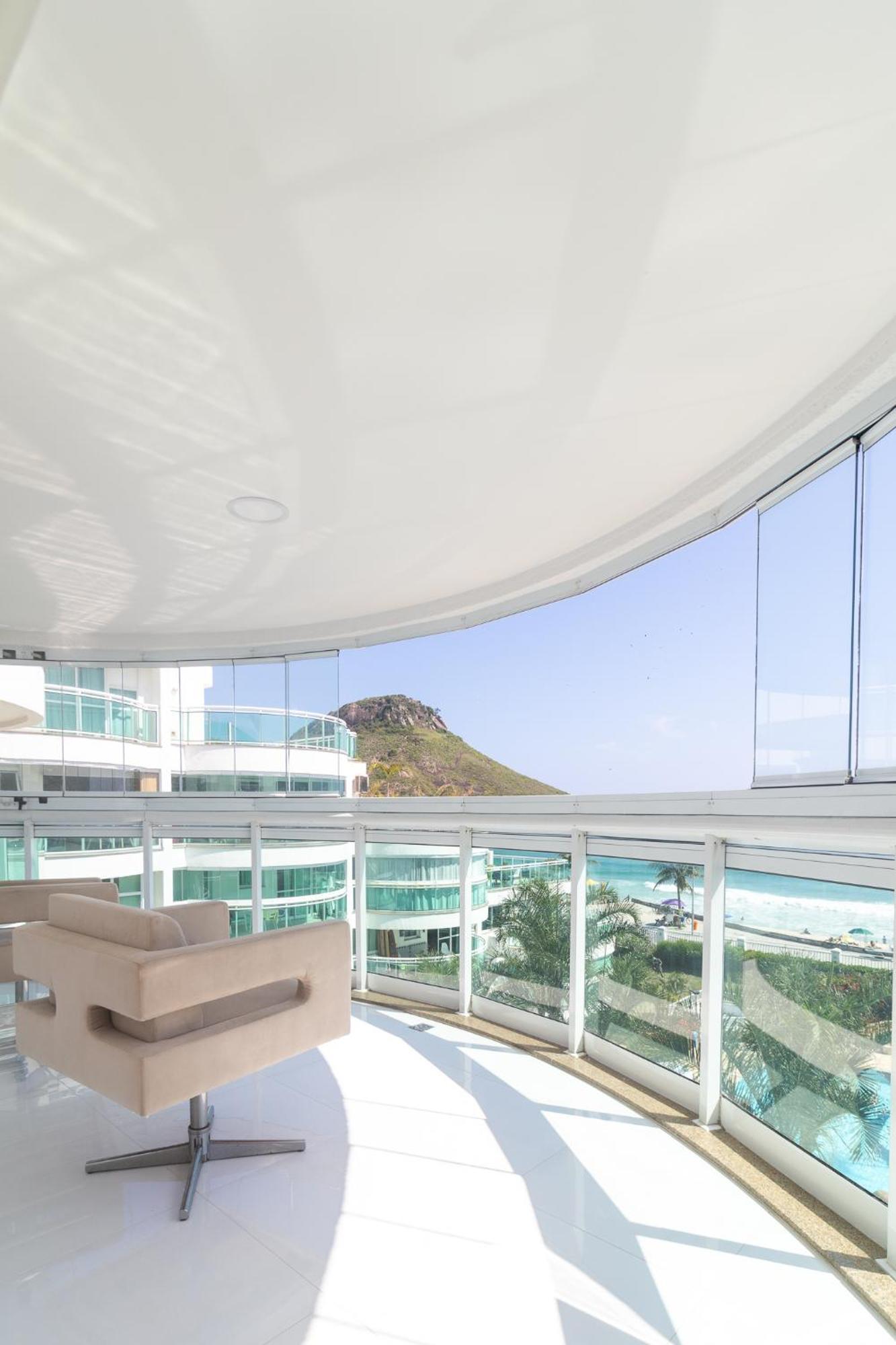 Flat Ocean View Iii