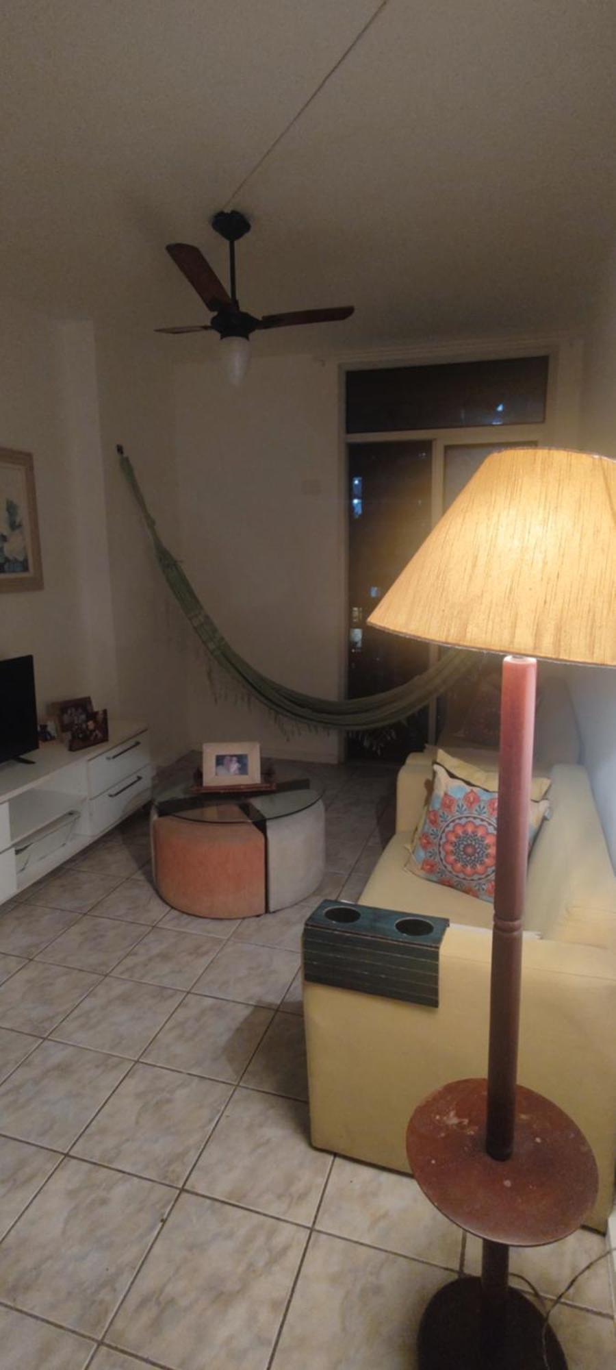 Na Barra Da Tijuca Proximo Rio Centro E Ao Lado Da Praia, Moro No Homestay