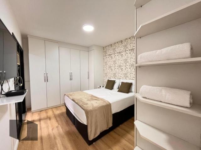 Apartamento Excelente Apartamento No Leblon 02 Quadras Da Em Predio Com Piscina, Sauna E Academia Rio de Janeiro